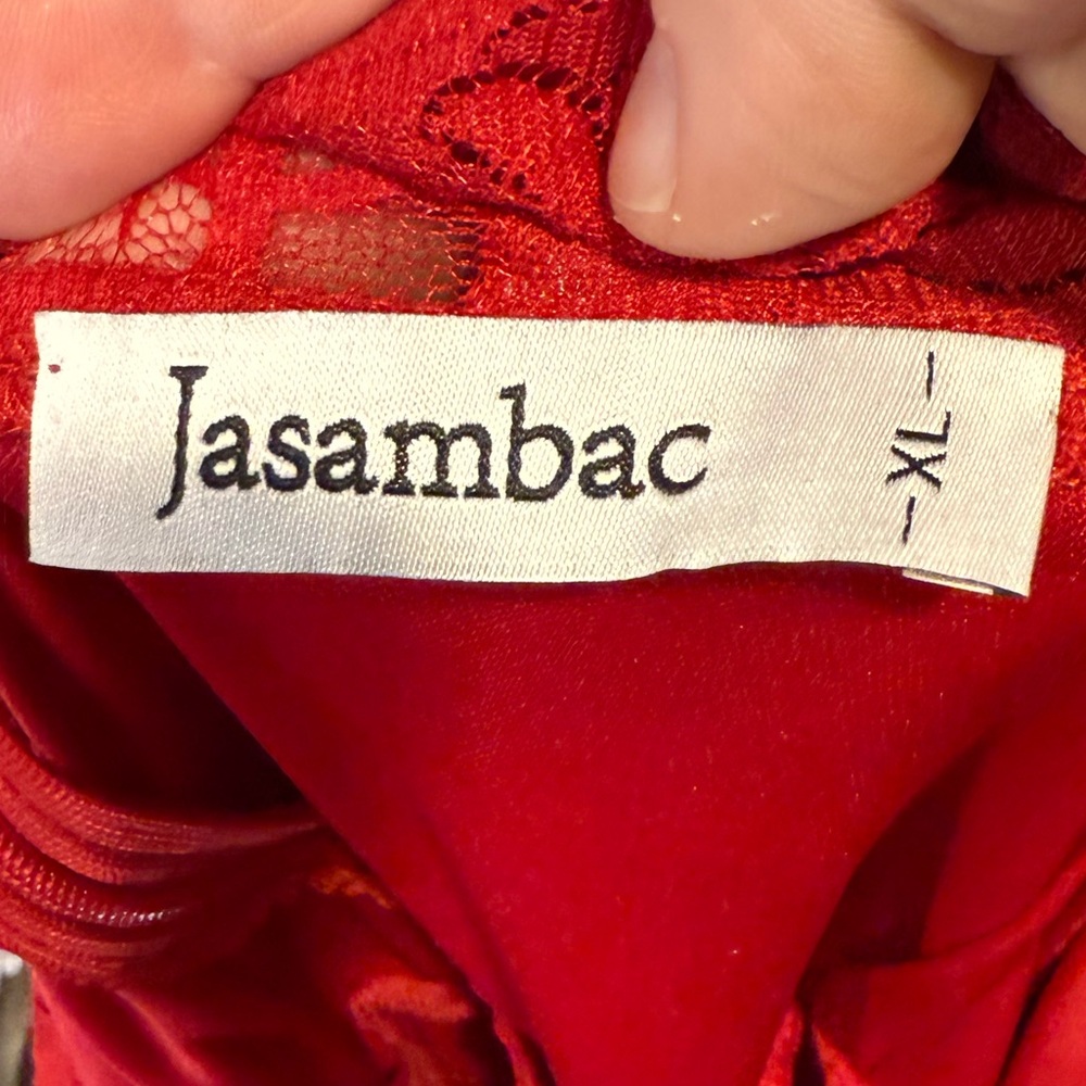 Red A-line Dress with Bishop Sleeves and Crew Neck - Picture 3 of 3